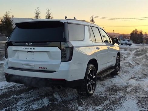 Used 2025 Chevrolet Tahoe RST w/ Comfort Package image 9