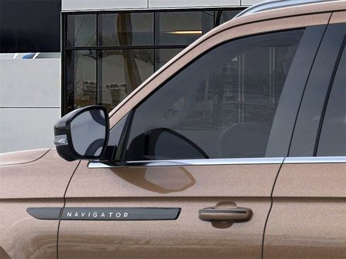 New 2025 Lincoln Navigator Black Label image 39