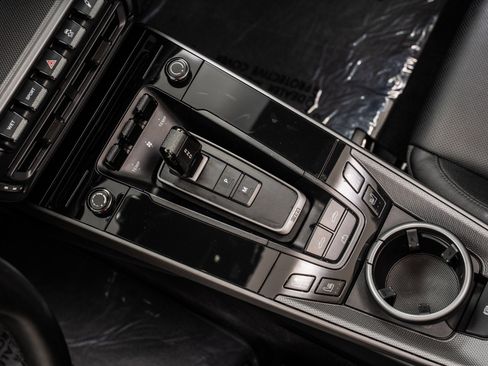 Used 2024 Porsche 911 Carrera image 27