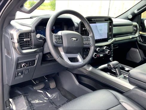 Used 2025 Ford F150 Lariat w/ Equipment Group 501A Mid AWD/4WD image 13