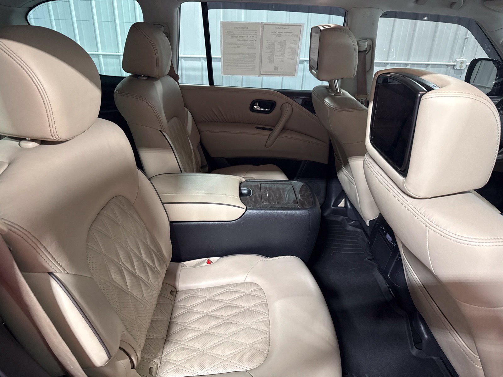 Used 2023 Nissan Armada Platinum w/ Captain's Chairs Package AWD/4WD image 17