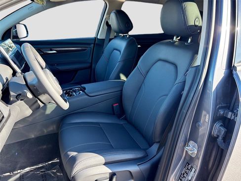 New 2025 VinFast VF 8 Eco AWD/4WD image 20