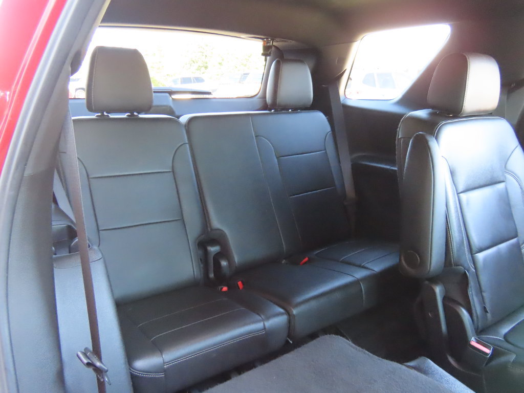 Used 2023 Chevrolet Traverse LT w/ LPO, Floor Liner Package AWD/4WD image 33
