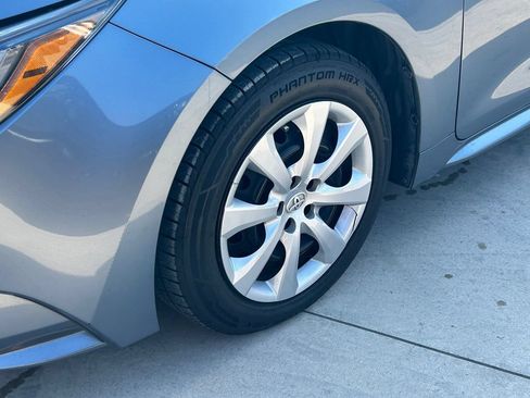 Used 2024 Toyota Corolla LE FWD image 9
