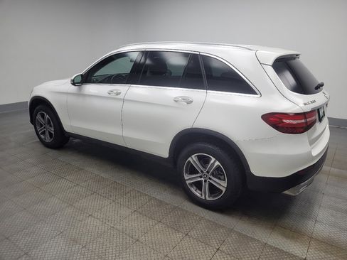 Used 2019 Mercedes-Benz GLC 300 4MATIC w/ Premium Package image 3
