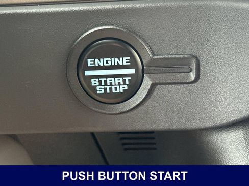 Used 2025 Ford Bronco Outer Banks AWD/4WD image 28