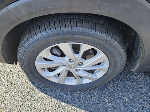 Used 2019 Hyundai Tucson SE w/ Cargo Package image 14