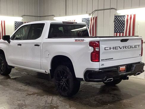 Used 2022 Chevrolet Silverado 1500 LT Trail Boss w/ Safety Package image 4