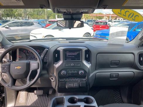 Certified 2022 Chevrolet Silverado 1500 Custom image 6