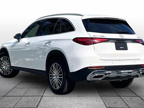 Certified 2026 Mercedes-Benz GLC 300 4MATIC image 5