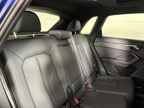 Used 2025 Audi Q3 2.0T Premium w/ Convenience Package image 13