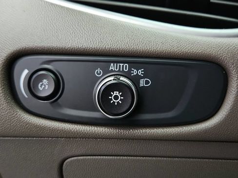 Used 2024 Chevrolet Malibu LS w/ Driver Confidence Package FWD image 18