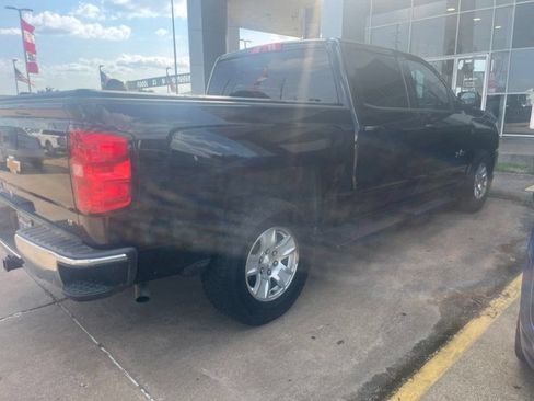 Used 2017 Chevrolet Silverado 1500 LT w/ LT Eassist Package RWD image 4