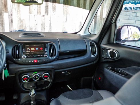 Used 2015 FIAT 500L Lounge image 18