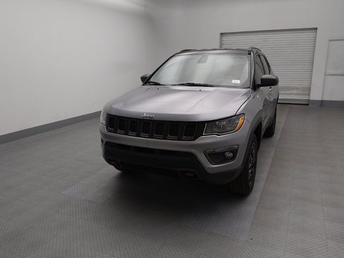 Used 2019 Jeep Compass Trailhawk AWD/4WD image 15
