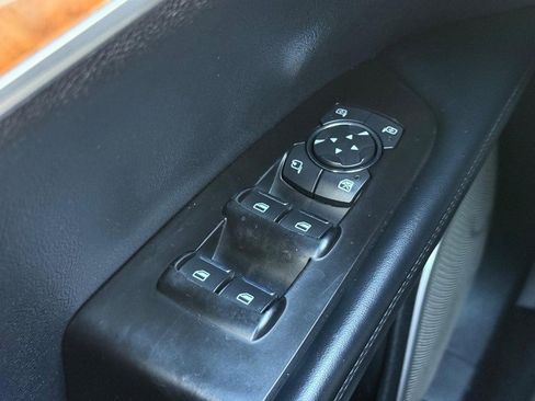 Used 2016 Lincoln MKX Reserve w/ Luxury Package image 21