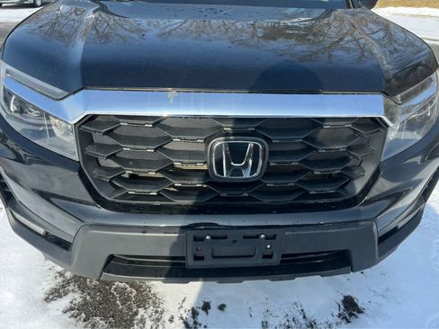 Used 2022 Honda Passport EX-L image 4