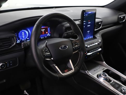 Used 2020 Ford Explorer ST w/ ST Street Pack image 24