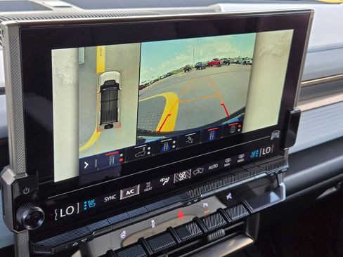 Used 2025 GMC Hummer EV 3X w/ LPO, Cargo Utility Package image 20