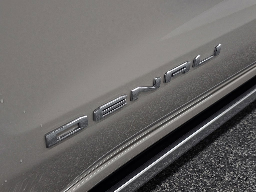Used 2026 GMC Sierra 1500 Denali w/ Denali Reserve Package AWD/4WD image 32