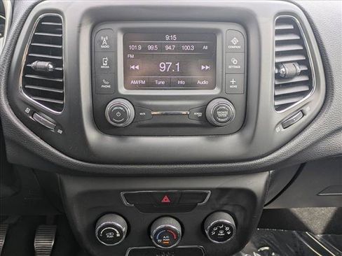 Used 2017 Jeep Compass Sport AWD/4WD image 14
