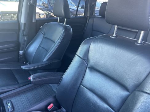 Used 2016 Honda Pilot Touring image 20