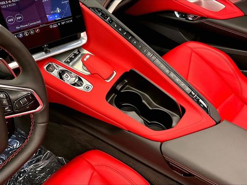 Used 2022 Chevrolet Corvette Stingray Preferred Conv w/ 2LT RWD image 18