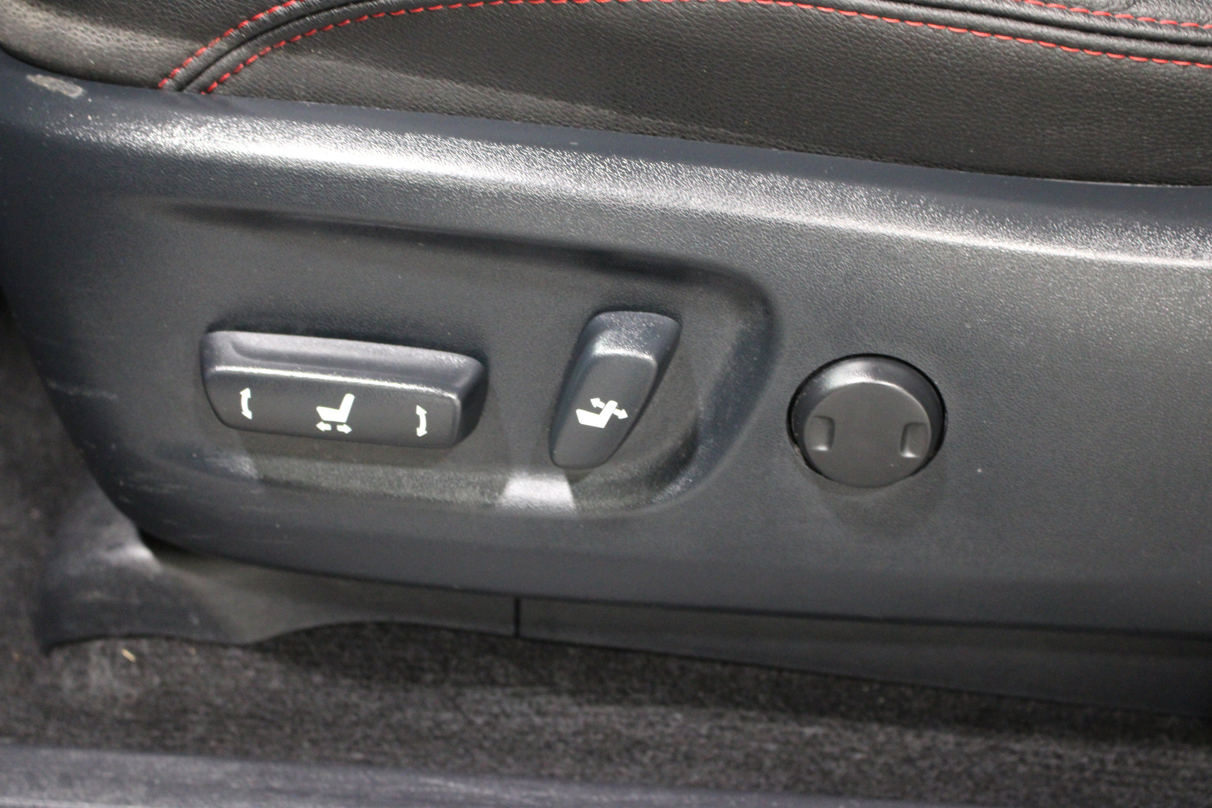 Used 2024 Toyota 4Runner TRD Pro AWD/4WD image 5