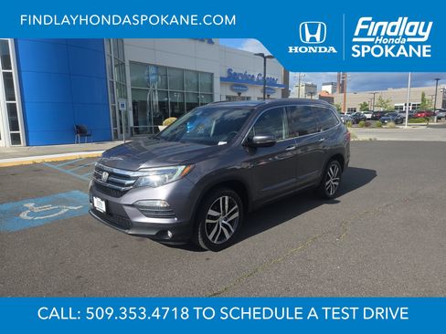 Used 2017 Honda Pilot Elite image 1