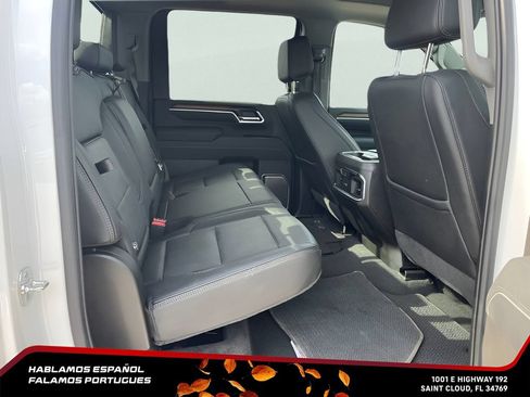 Used 2025 GMC Sierra 3500 Denali w/ Denali Reserve Package AWD/4WD image 18