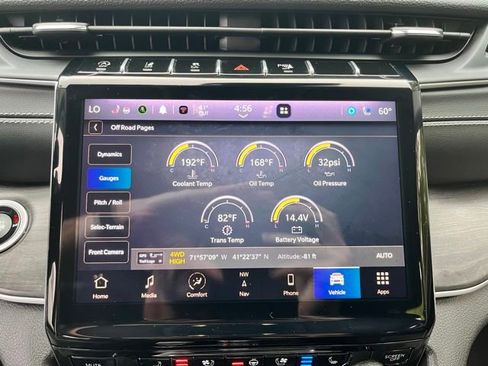 Used 2023 Jeep Grand Cherokee Limited w/ Luxury Tech Group II AWD/4WD image 36