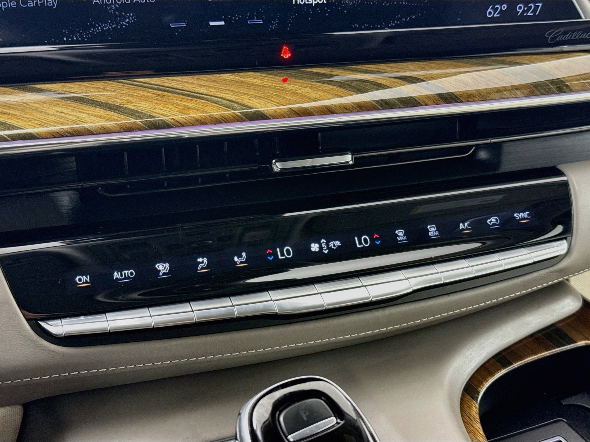 Certified 2021 Cadillac Escalade Sport Platinum AWD/4WD image 18
