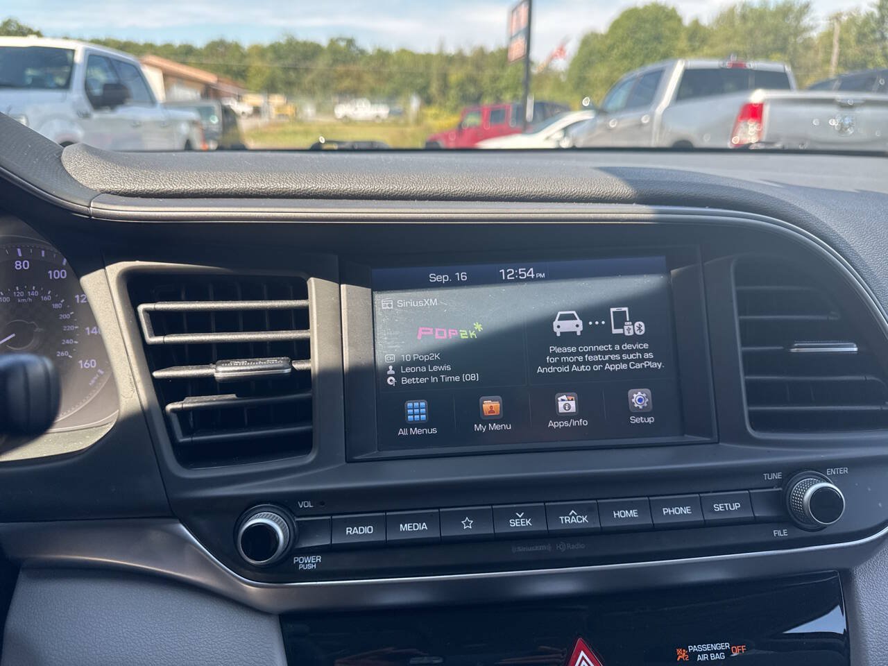 Used 2019 Hyundai Elantra SEL FWD image 27