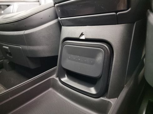 Used 2023 Rivian R1T Adventure AWD/4WD image 31