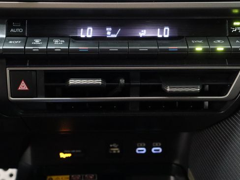 Certified 2025 Toyota Camry SE w/ Convenience Package FWD image 20
