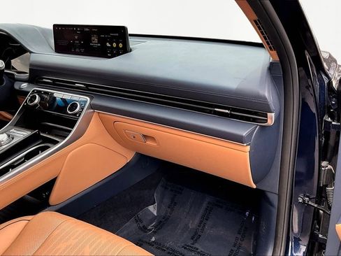 Used 2023 Genesis GV80 2.5T w/ Prestige Package image 17