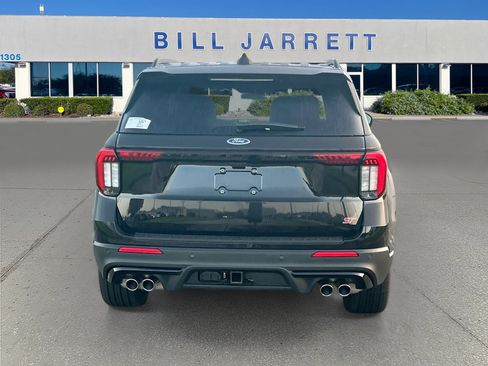 New 2026 Ford Explorer ST RWD image 5