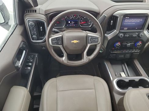 Certified 2021 Chevrolet Silverado 1500 LTZ w/ LTZ Convenience Package II image 12