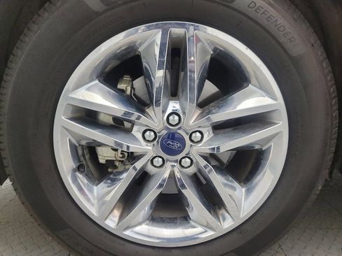 Used 2018 Ford Edge SEL w/ Equipment Group 201A FWD image 31