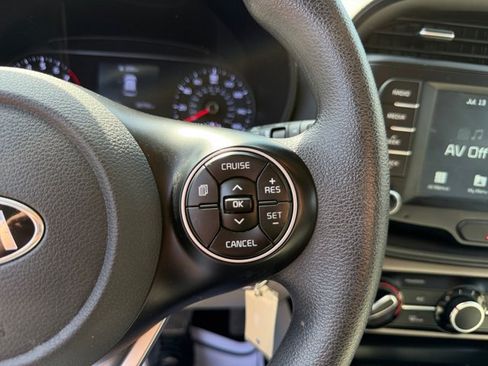 Used 2021 Kia Soul LX FWD image 20