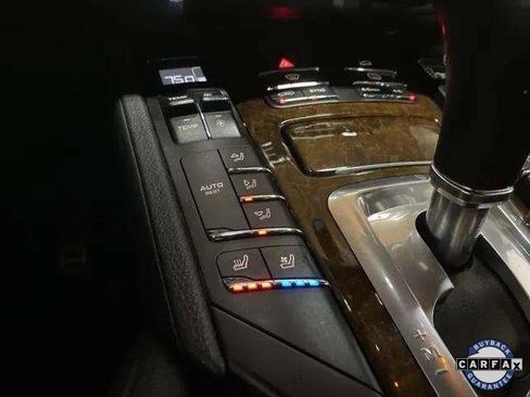Used 2014 Porsche Cayenne S image 44
