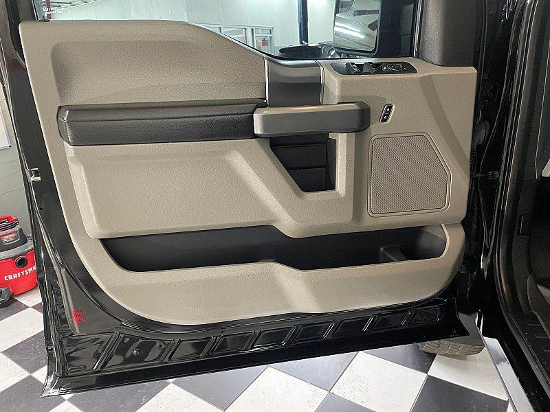 Used 2016 Ford F150 XLT w/ Equipment Group 302A Luxury AWD/4WD image 23