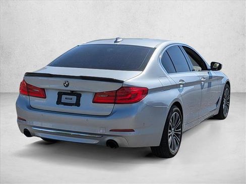 Used 2018 BMW 530i RWD image 5
