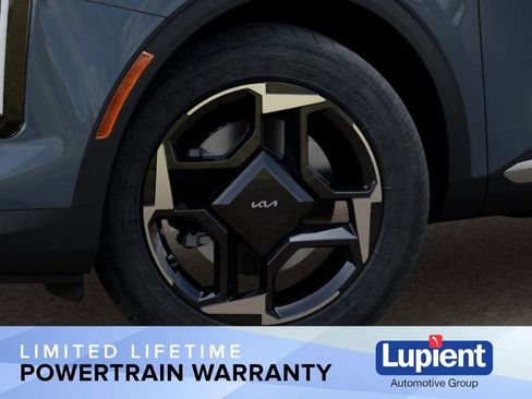 New 2026 Kia Sportage EX image 11