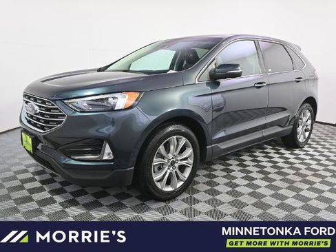 Certified 2024 Ford Edge Titanium AWD/4WD image 2