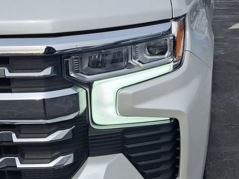 Certified 2024 Chevrolet Silverado 1500 LTZ w/ LTZ Convenience Package II image 9