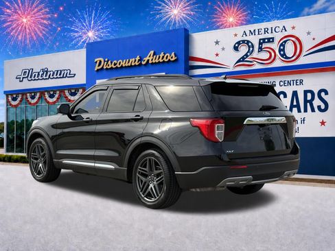 Used 2021 Ford Explorer XLT w/ Equipment Group 202A RWD image 5