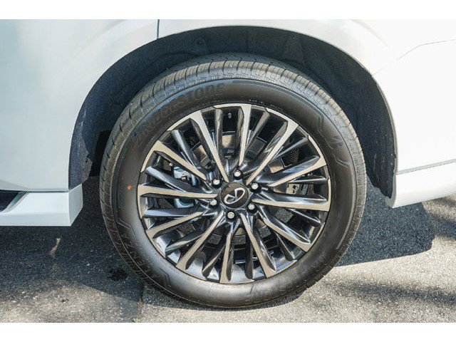 New 2026 INFINITI QX80 Autograph AWD/4WD image 10