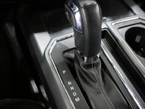 Used 2020 Ford F150 XLT w/ Equipment Group 302A Luxury AWD/4WD image 23