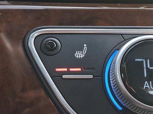 Used 2018 Audi A4 2.0T Premium Plus w/ Premium Plus Package image 17